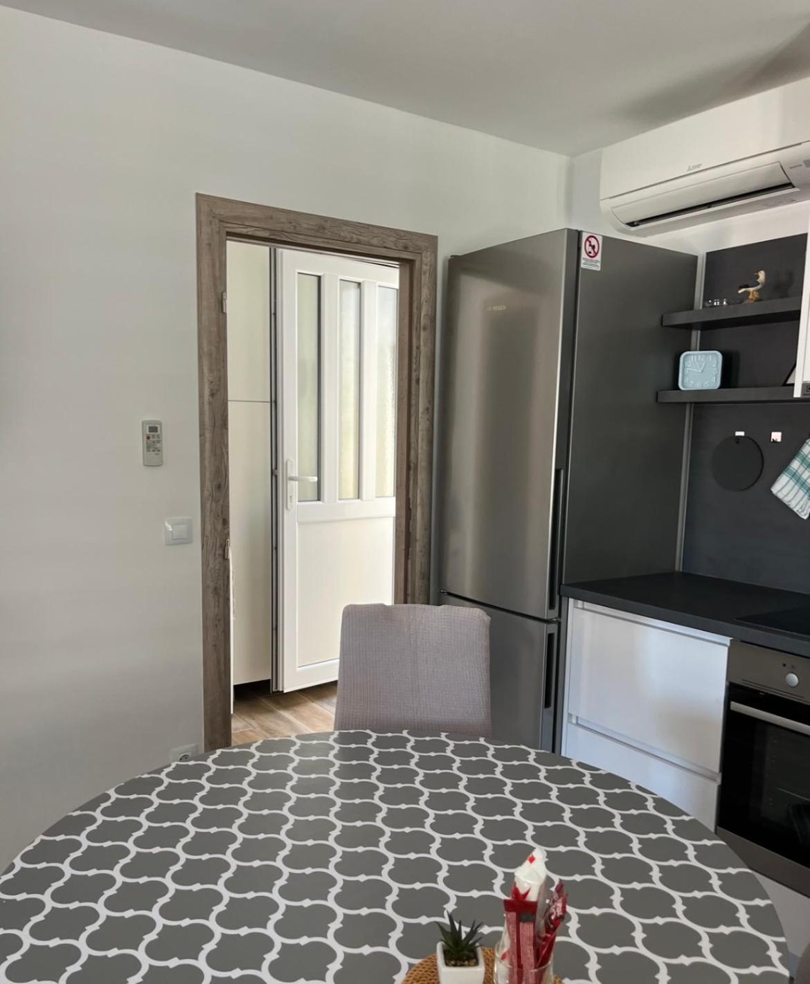 Apartmani Antonia Račišće 外观 照片